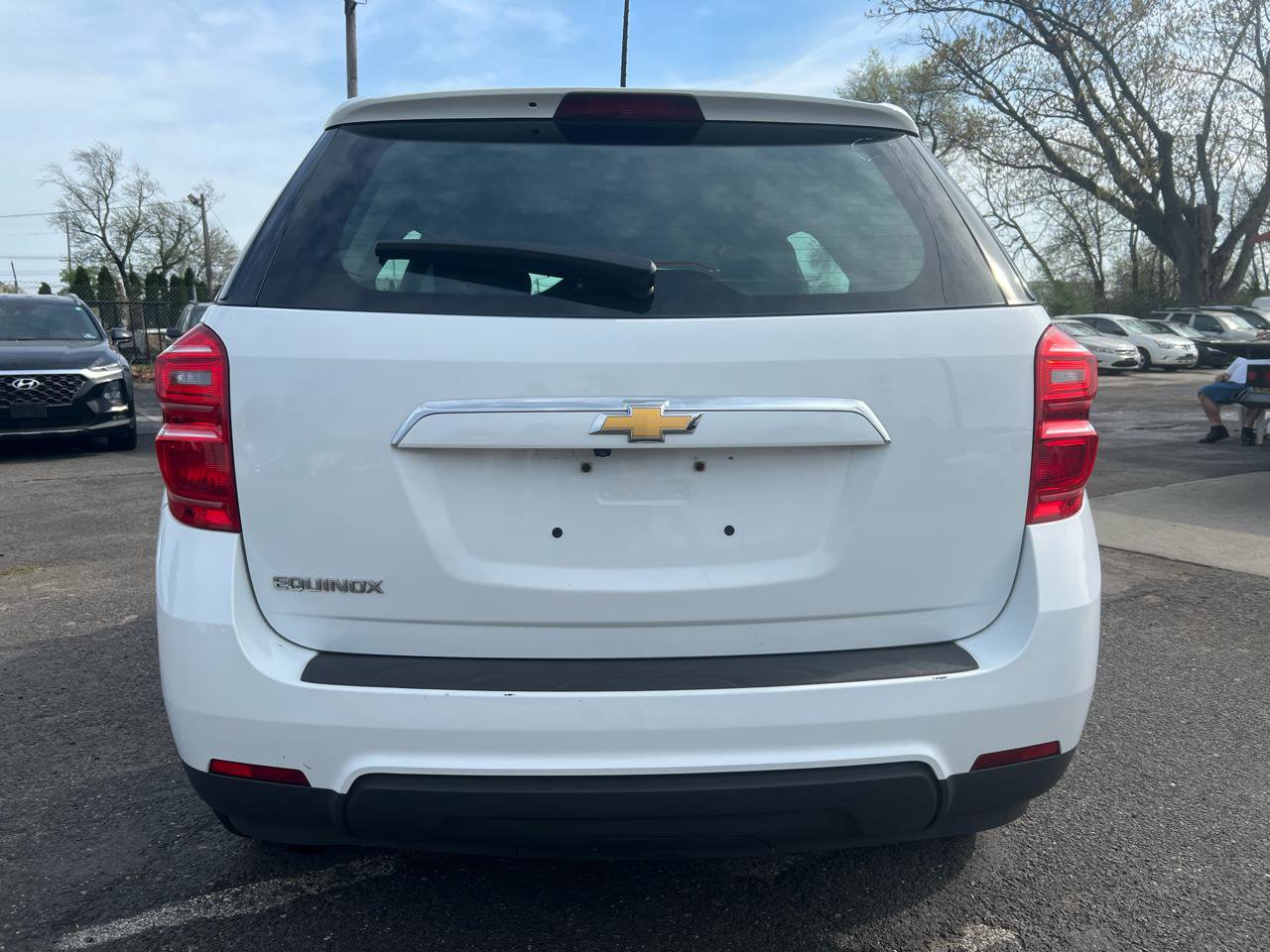 Used 2017 Chevrolet Equinox LS FWD image 7