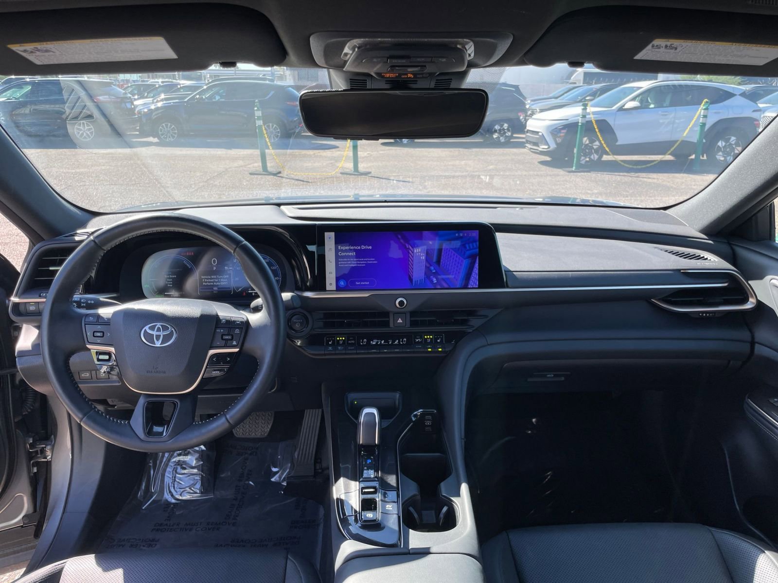 Used 2025 Toyota Crown XLE image 33