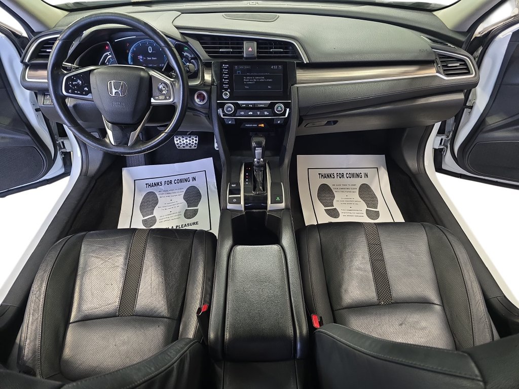 Used 2019 Honda Civic Touring image 9