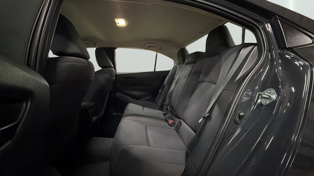 Used 2024 Toyota Corolla LE image 25