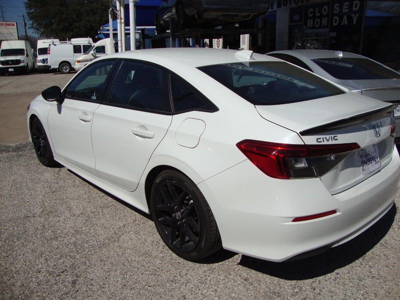 Used 2022 Honda Civic Sport image 11