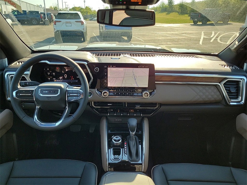 New 2026 GMC Canyon Denali image 8