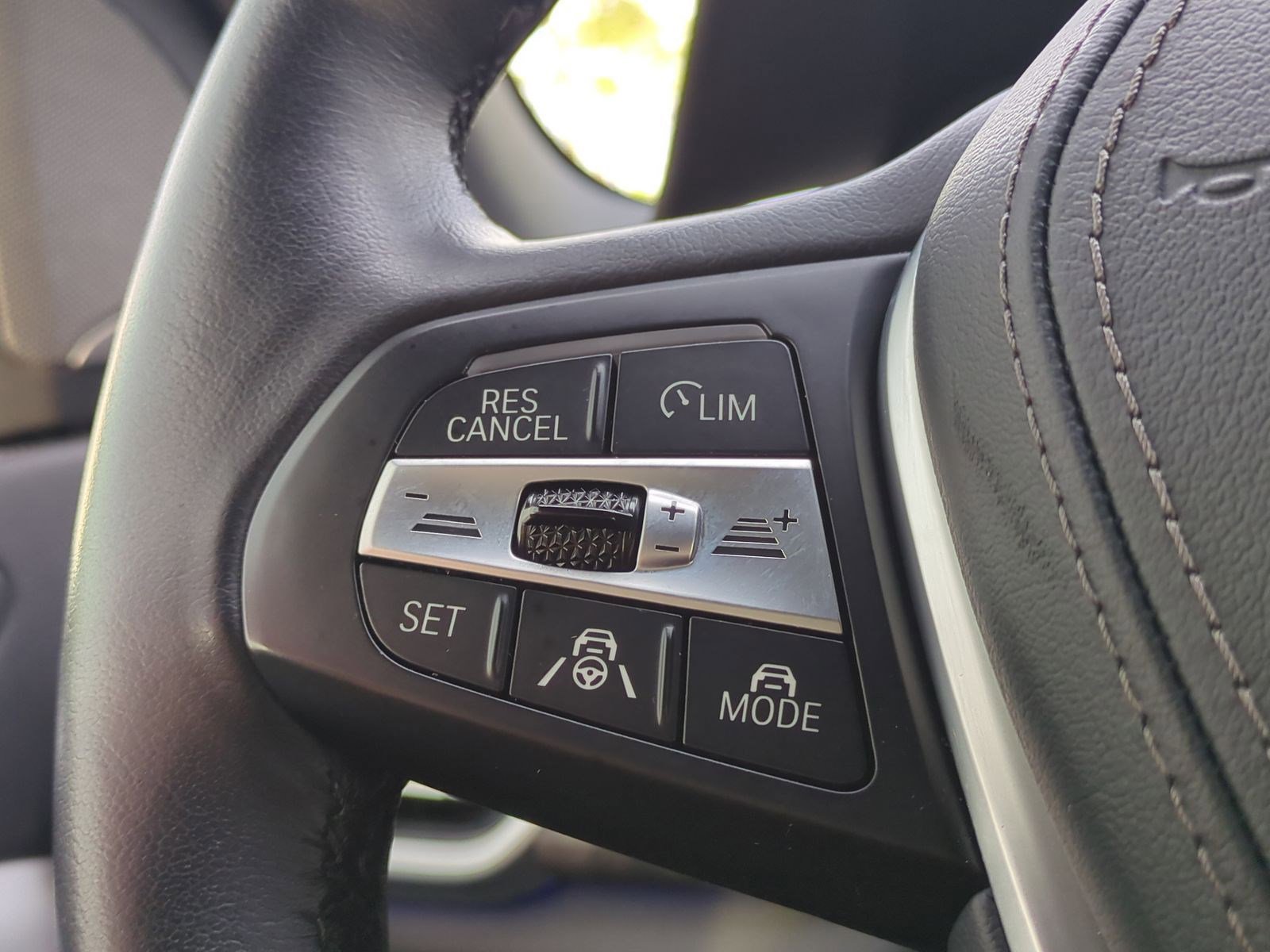 Used 2023 BMW X5 sDrive40i RWD image 19