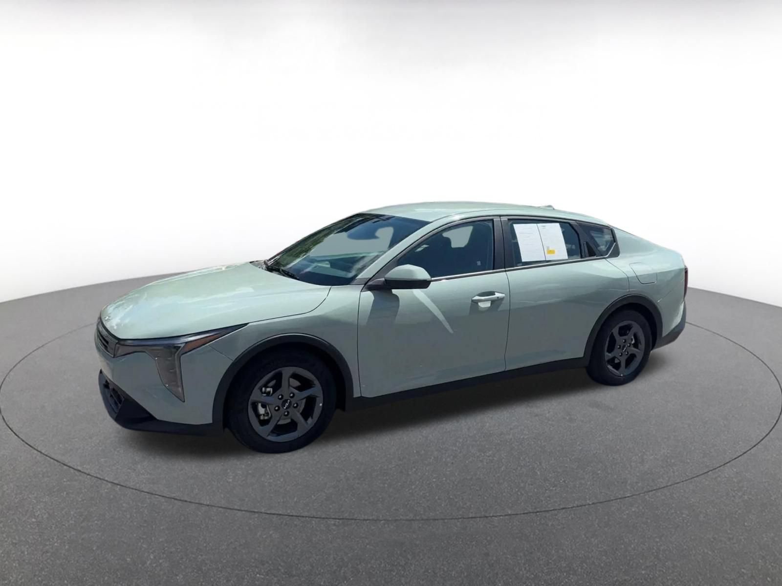 Used 2026 Kia K4 FWD image 6
