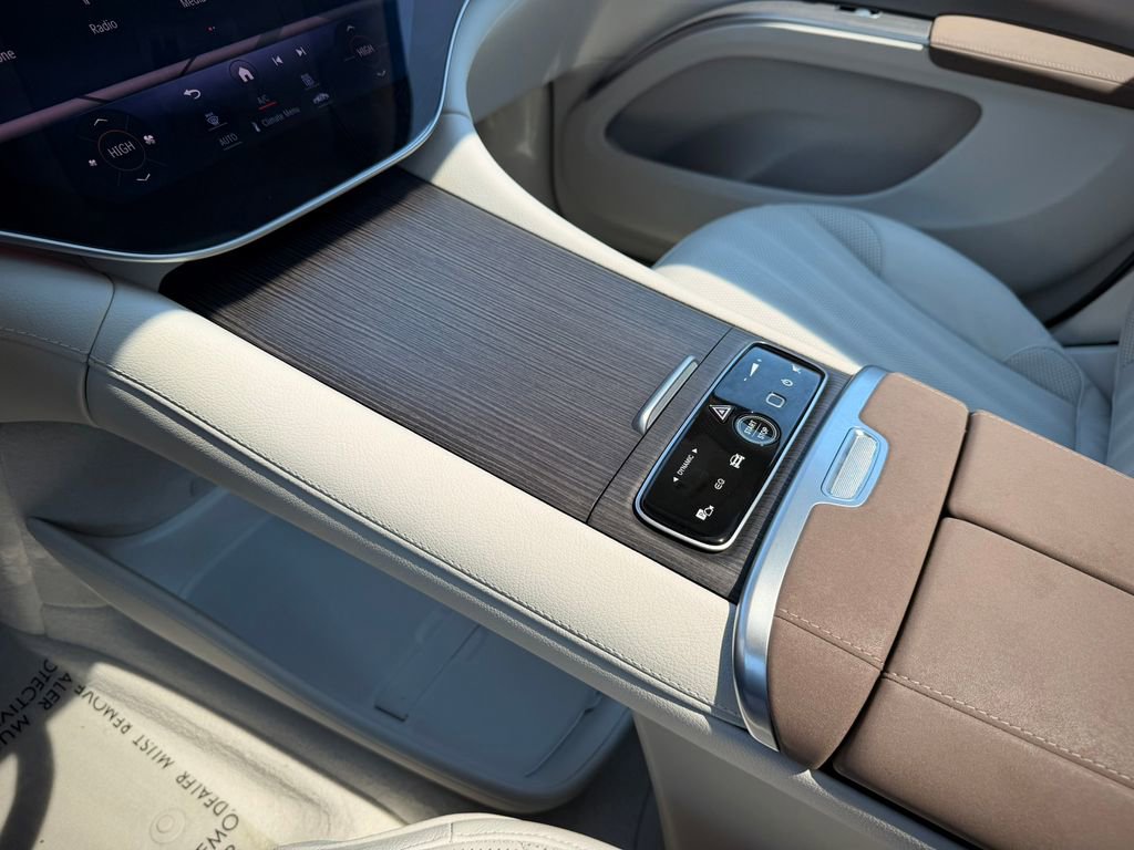 Used 2023 Mercedes-Benz EQS 580 4MATIC SUV image 36