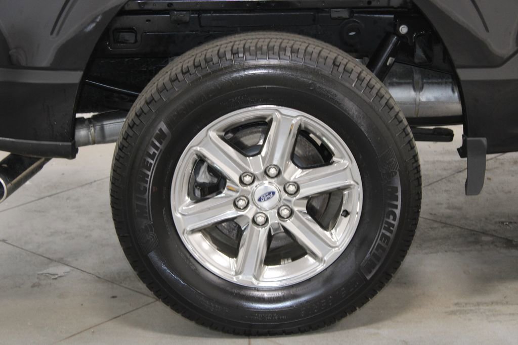 Used 2025 Ford F150 XLT w/ Equipment Group 301A Standard AWD/4WD image 15