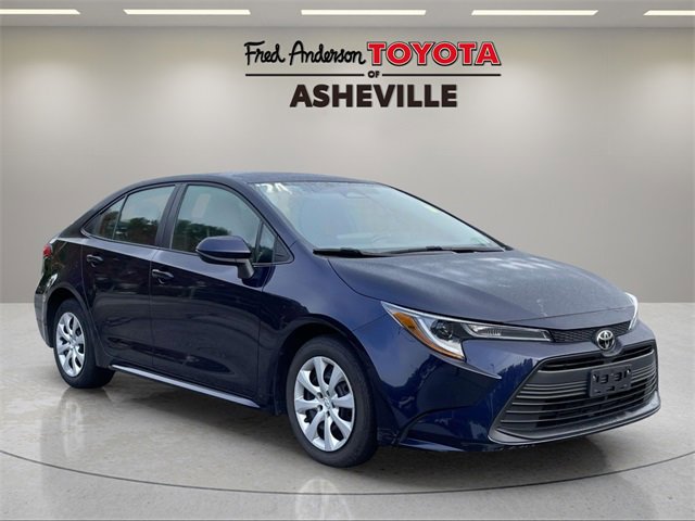Used 2024 Toyota Corolla LE image 7