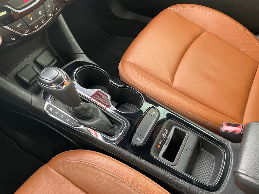 Used 2017 Chevrolet Cruze Premier image 21