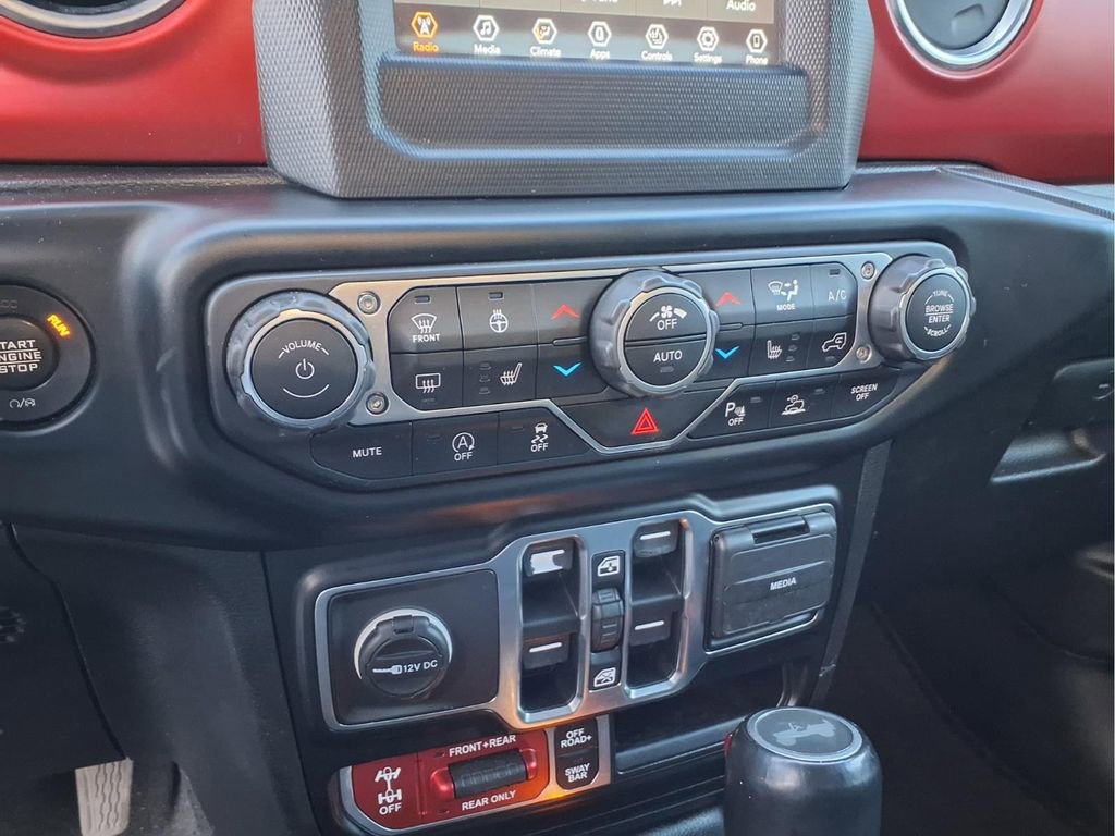 Used 2021 Jeep Wrangler Unlimited Rubicon w/ Safety Group image 19