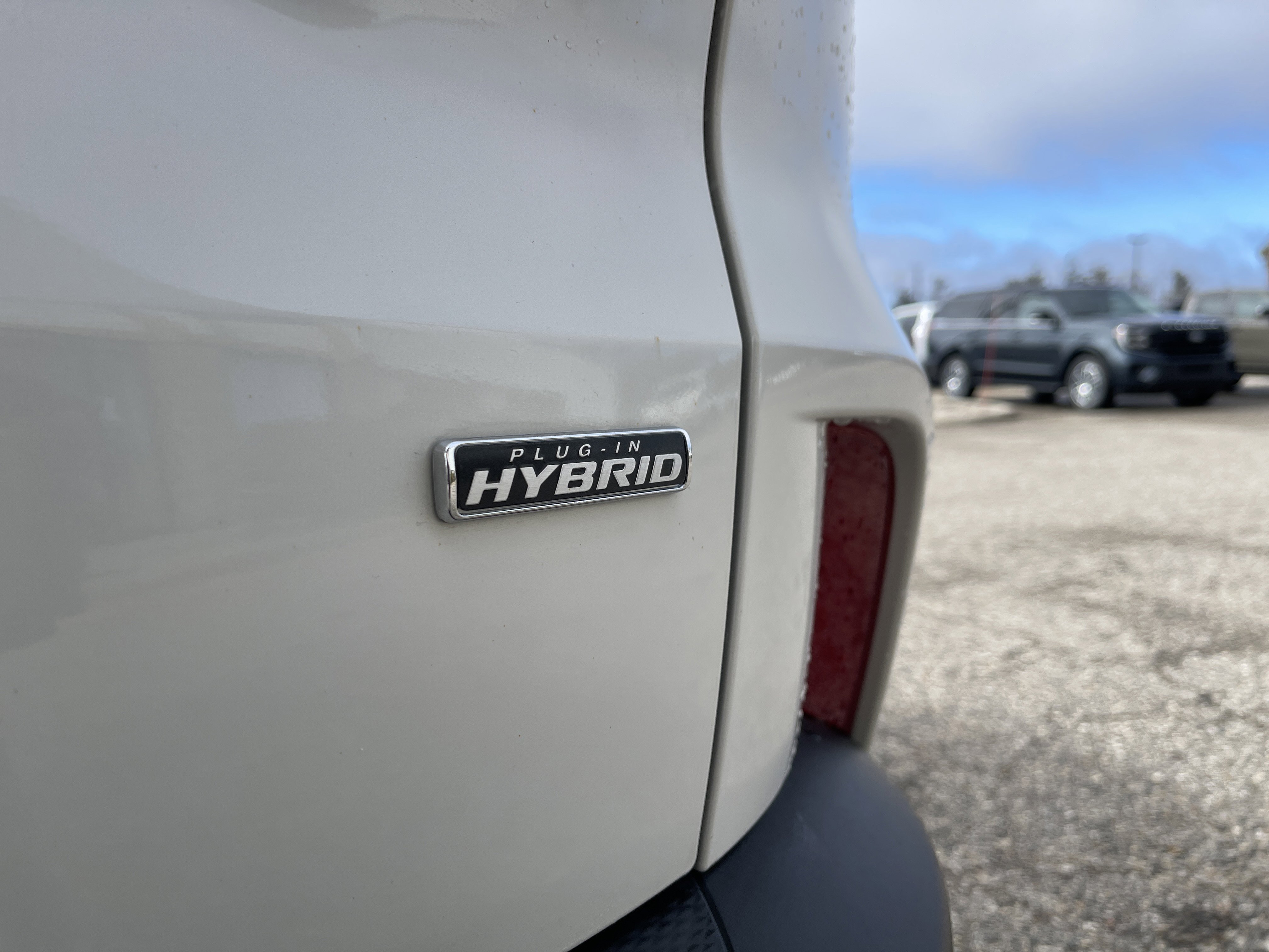 Used 2024 Ford Escape SE FWD image 27