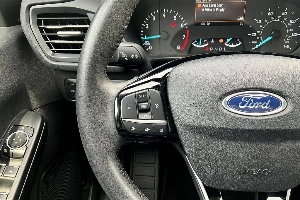 Certified 2022 Ford Escape SEL AWD/4WD image 12