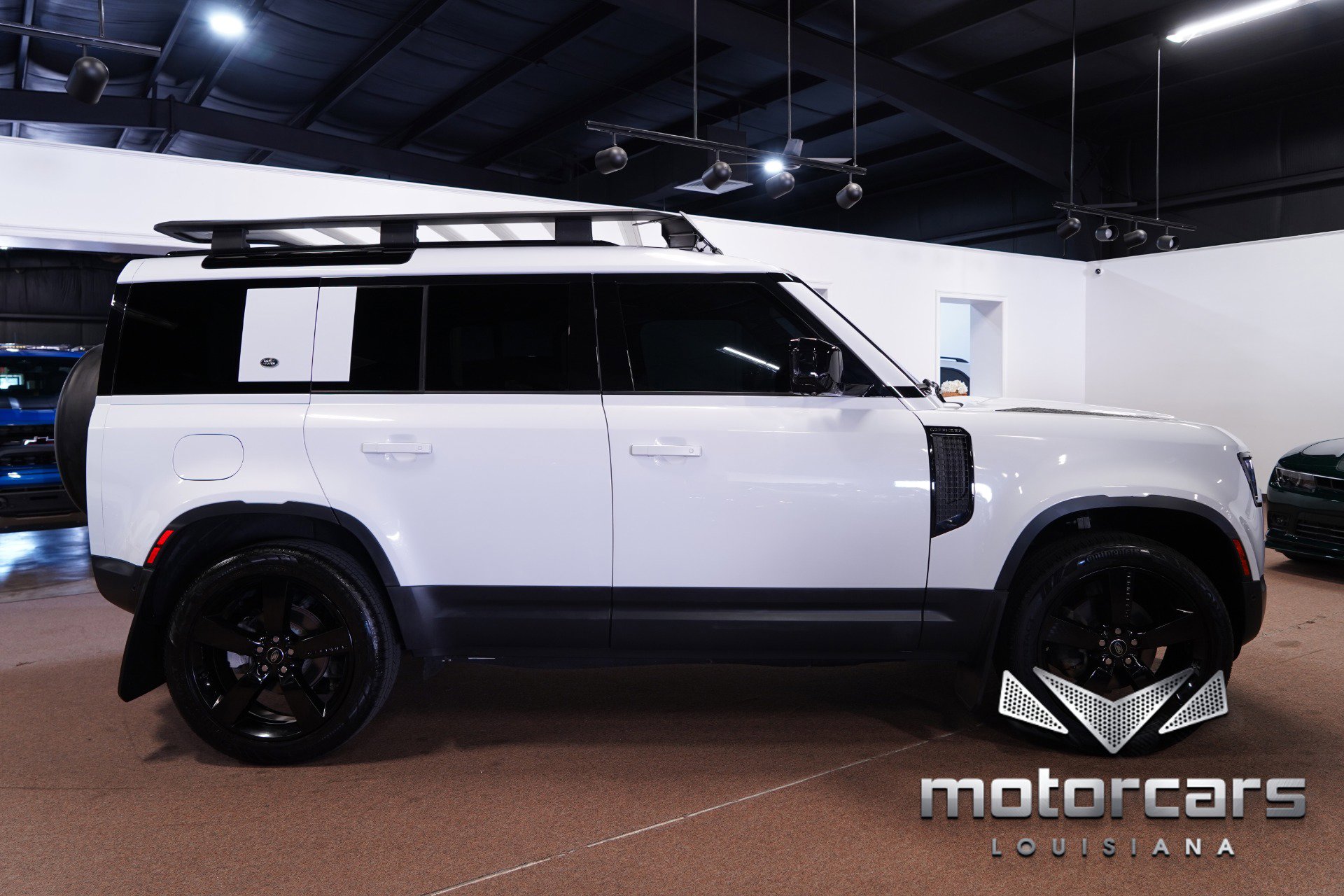 Used 2022 Land Rover Defender 110 S image 8