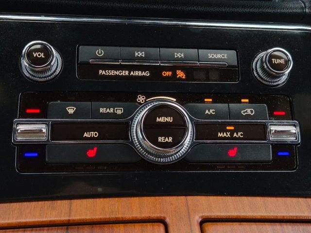 Used 2018 Lincoln Navigator Select w/ Technology Package image 30