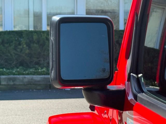 Used 2022 Jeep Gladiator Sport image 13