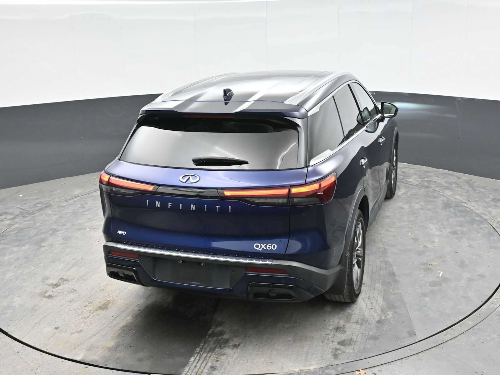 Used 2023 INFINITI QX60 Luxe w/ Cargo Package AWD/4WD image 43