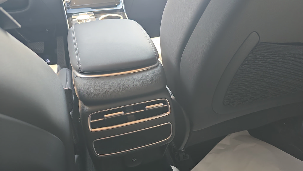 New 2026 Genesis GV70 2.5T AWD/4WD image 11