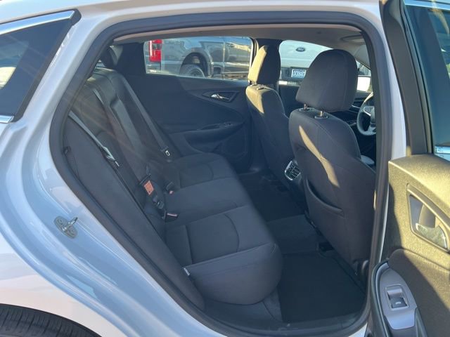 Used 2024 Chevrolet Malibu LT image 17