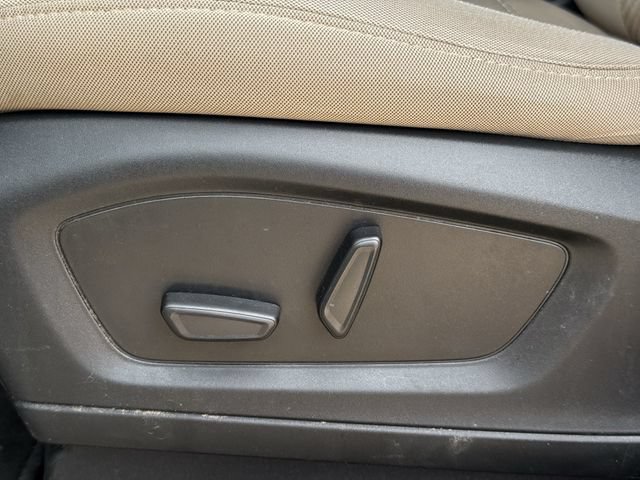 Used 2023 Ford Explorer 4WD image 23