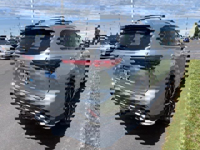 Used 2022 Toyota Highlander XSE image 6
