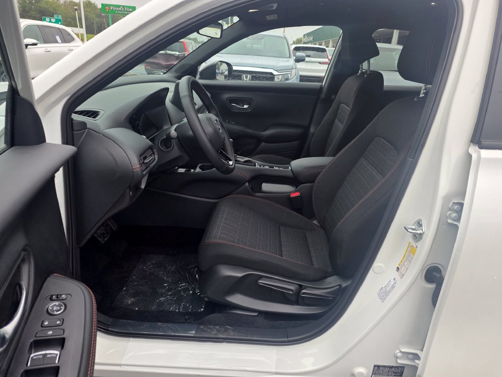 New 2027 Honda HR-V Sport image 9
