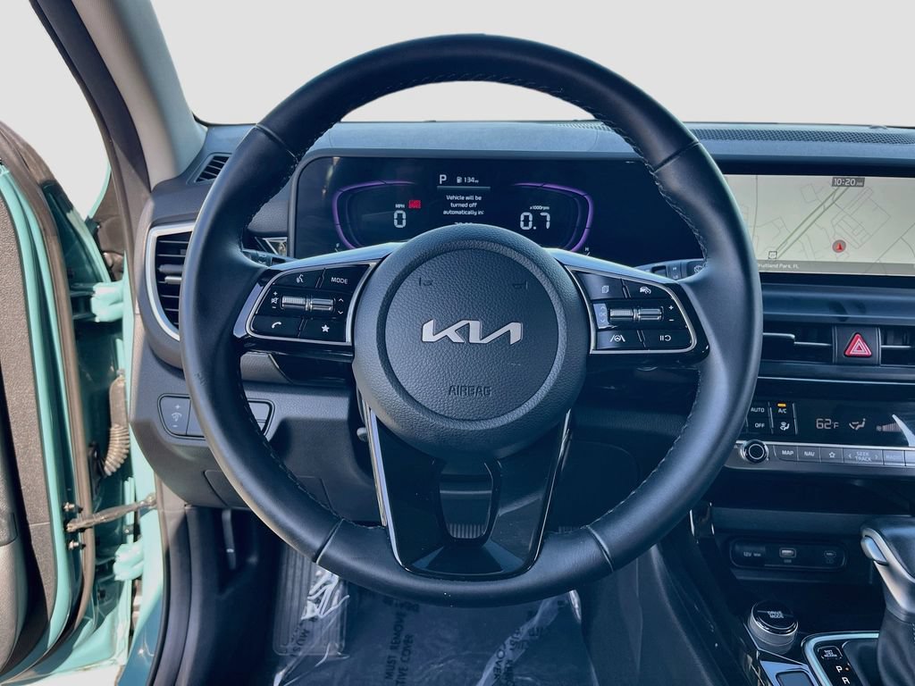 Used 2025 Kia Seltos S FWD image 11