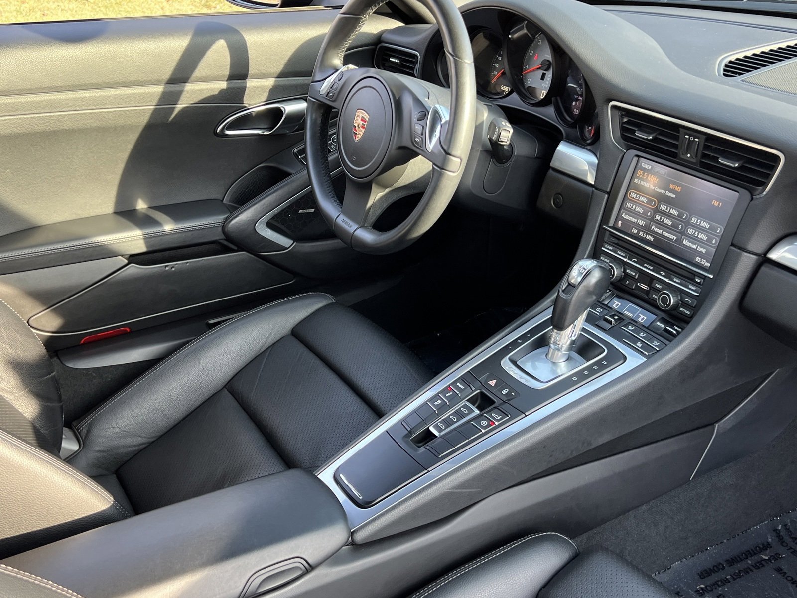 Used 2012 Porsche 911 Carrera S image 15