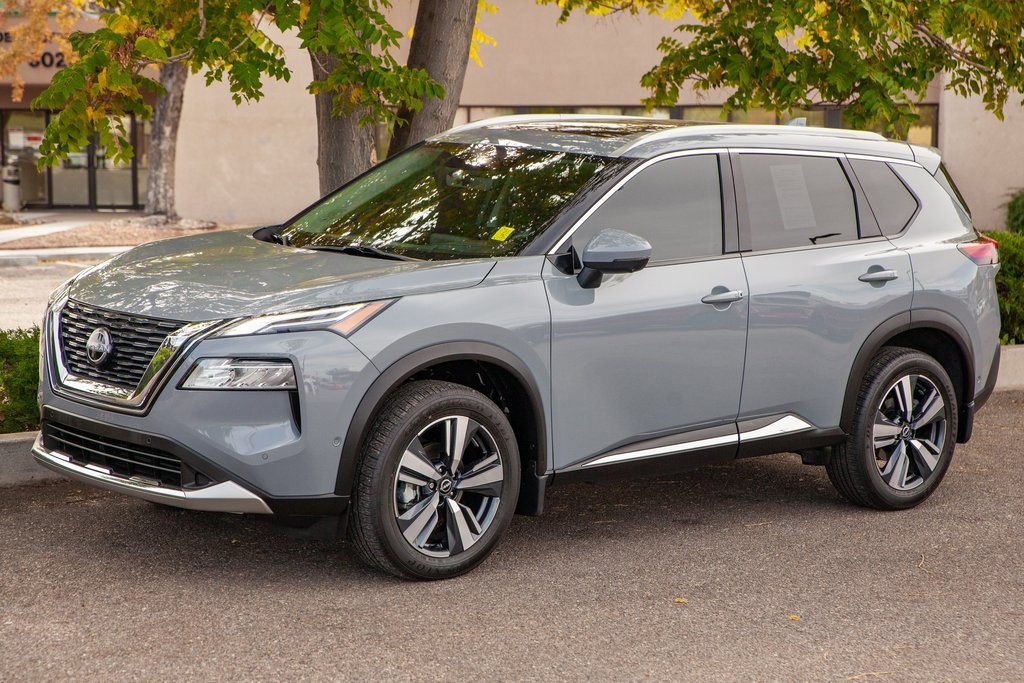 Used 2023 Nissan Rogue Platinum w/ Platinum Premium Package image 9