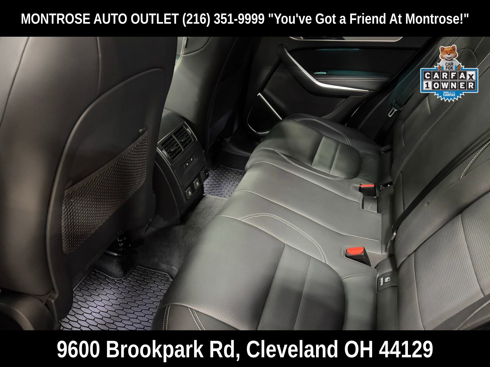 Used 2025 Jaguar F-PACE R-Dynamic S image 35