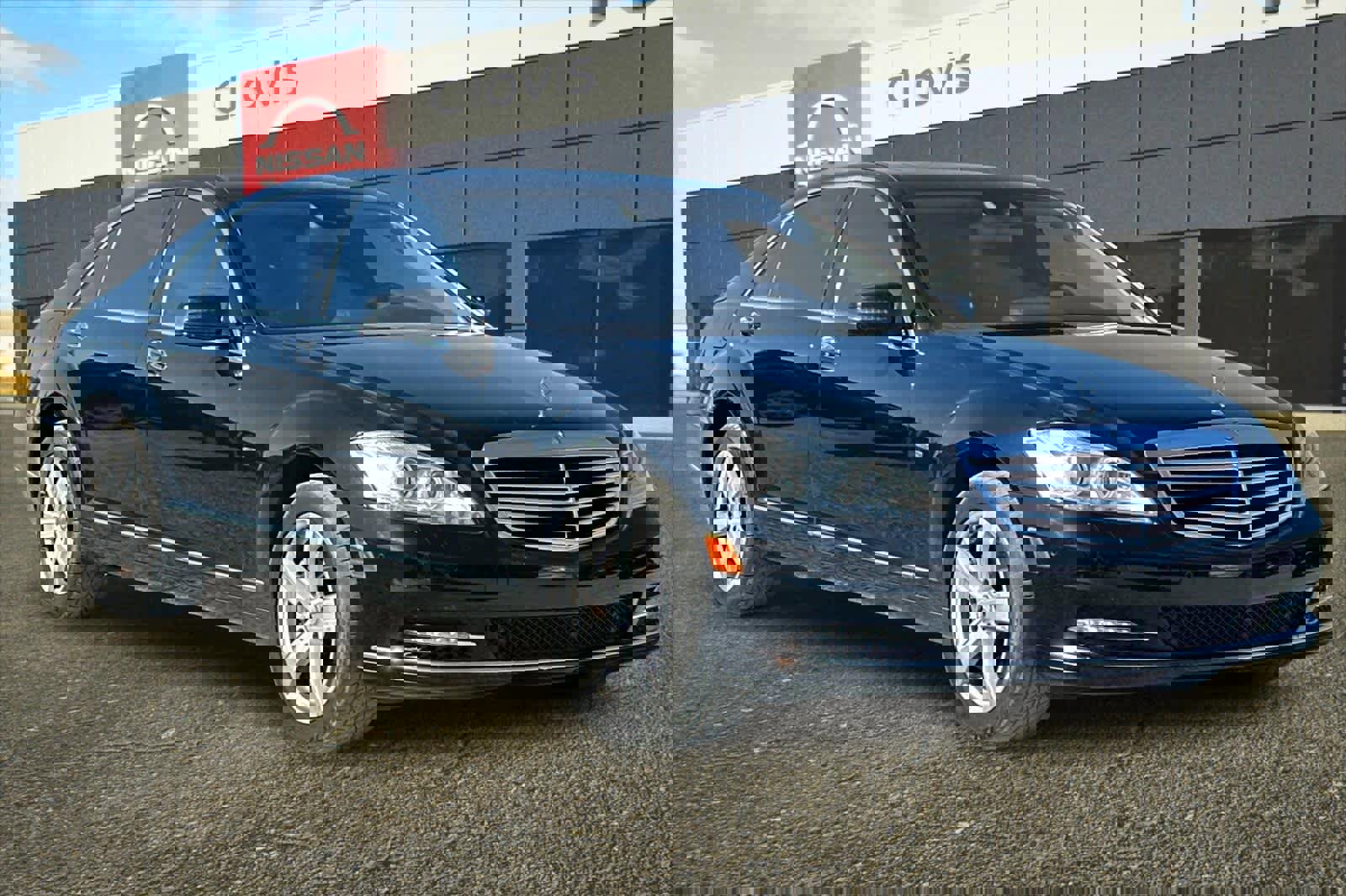 Used 2012 Mercedes-Benz S 550 image 10