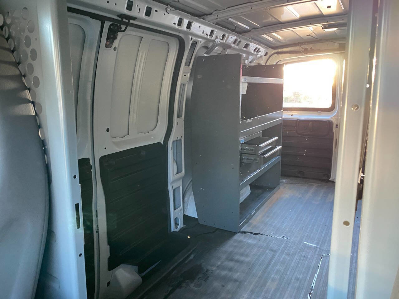 Used 2012 Chevrolet Express 2500 image 16