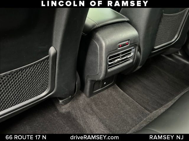 Used 2022 Lincoln Corsair AWD w/ Equipment Group 101A image 13