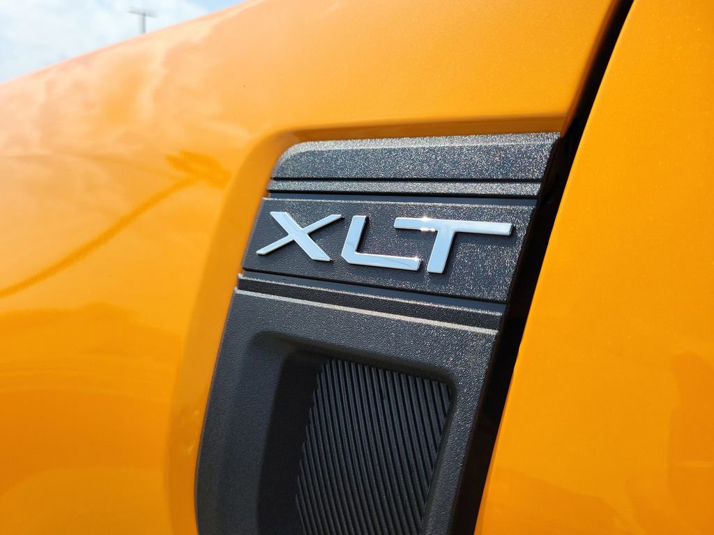 New 2026 Ford Maverick XLT w/ XLT Luxury Package image 8