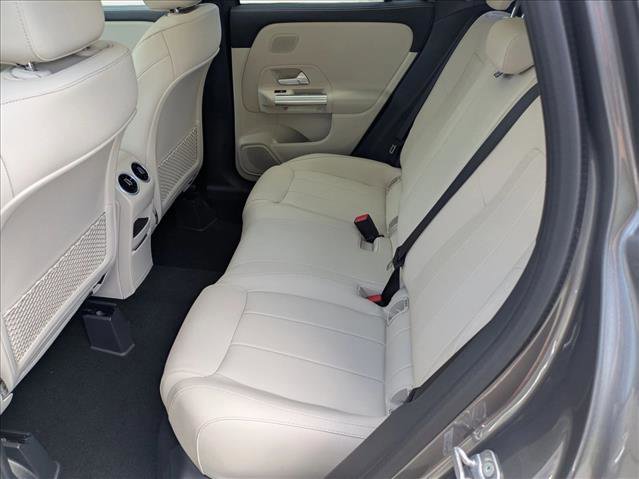 New 2026 Mercedes-Benz GLA 250 image 16