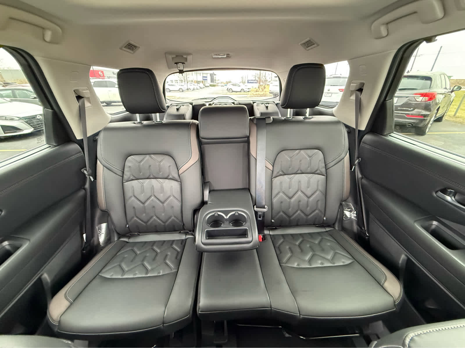 New 2026 Nissan Pathfinder Platinum image 18