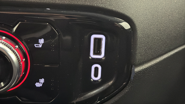 Used 2024 GMC Sierra 1500 Elevation AWD/4WD image 41