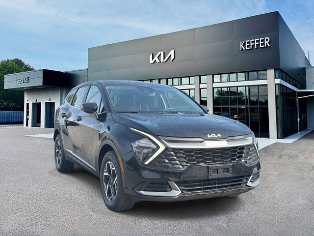 Certified 2023 Kia Sportage LX image 2