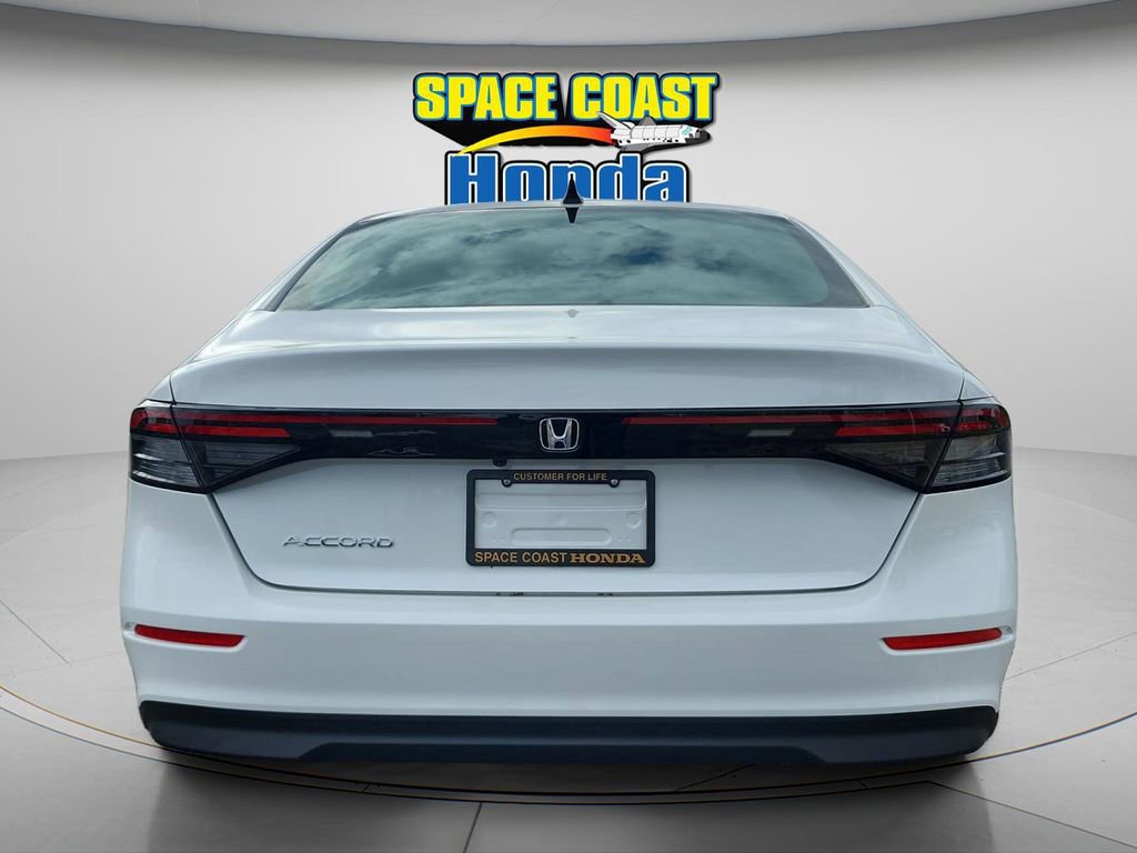 New 2026 Honda Accord SE image 11