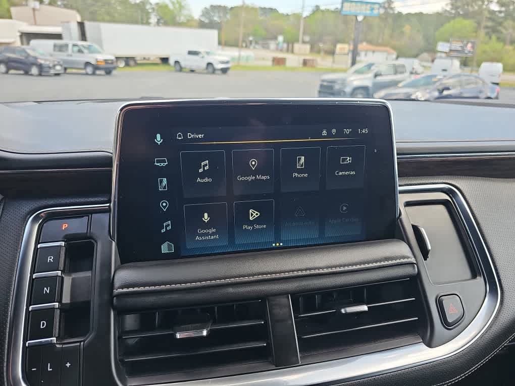 Used 2023 Chevrolet Suburban Premier image 20