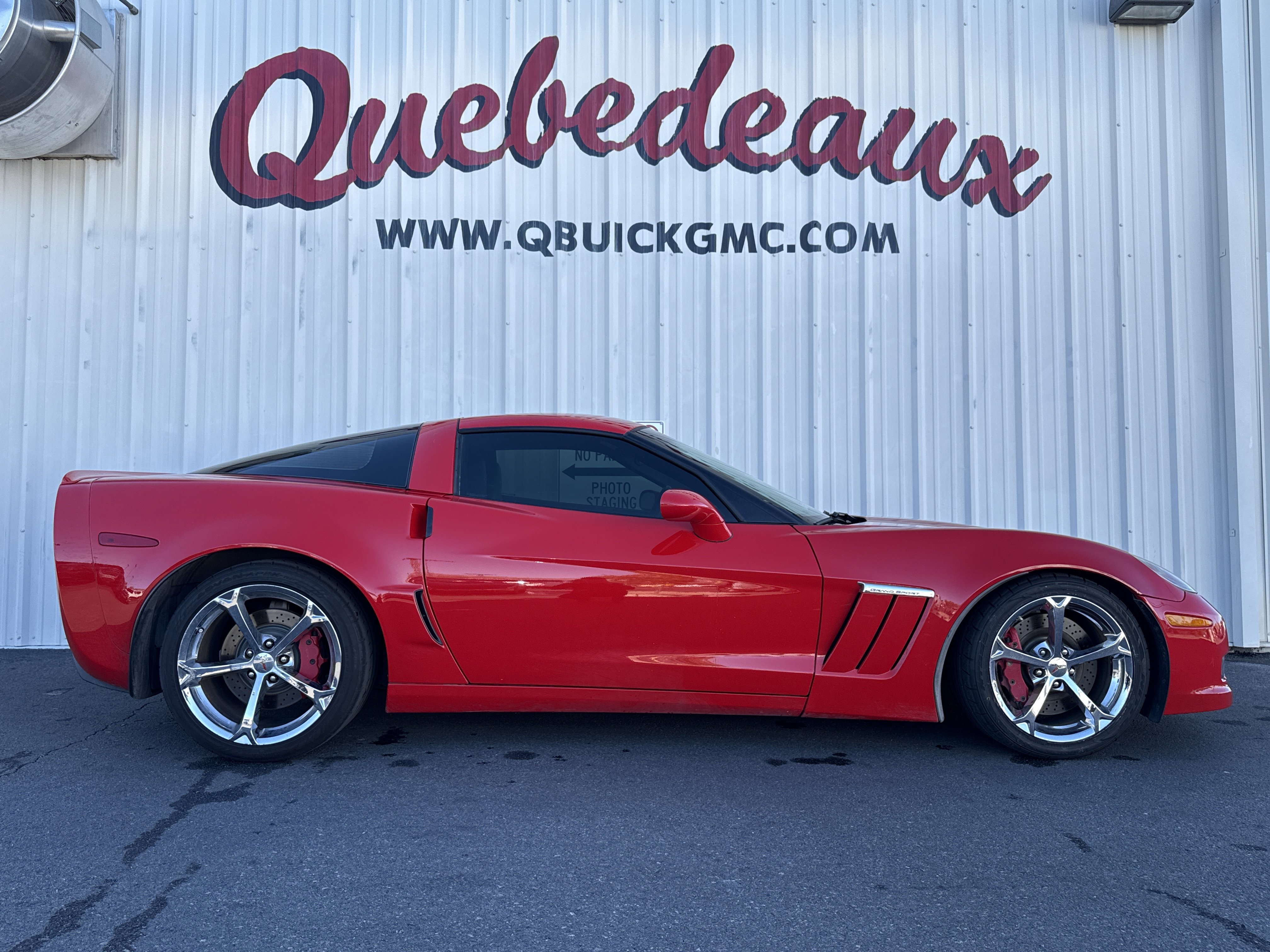 Used 2013 Chevrolet Corvette Grand Sport w/ 3LT Preferred Equipment Group image 28