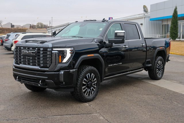 Used 2024 GMC Sierra 3500 Denali Ultimate image 6