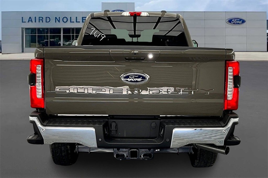 New 2026 Ford F250 XLT w/ XLT Premium Package image 4