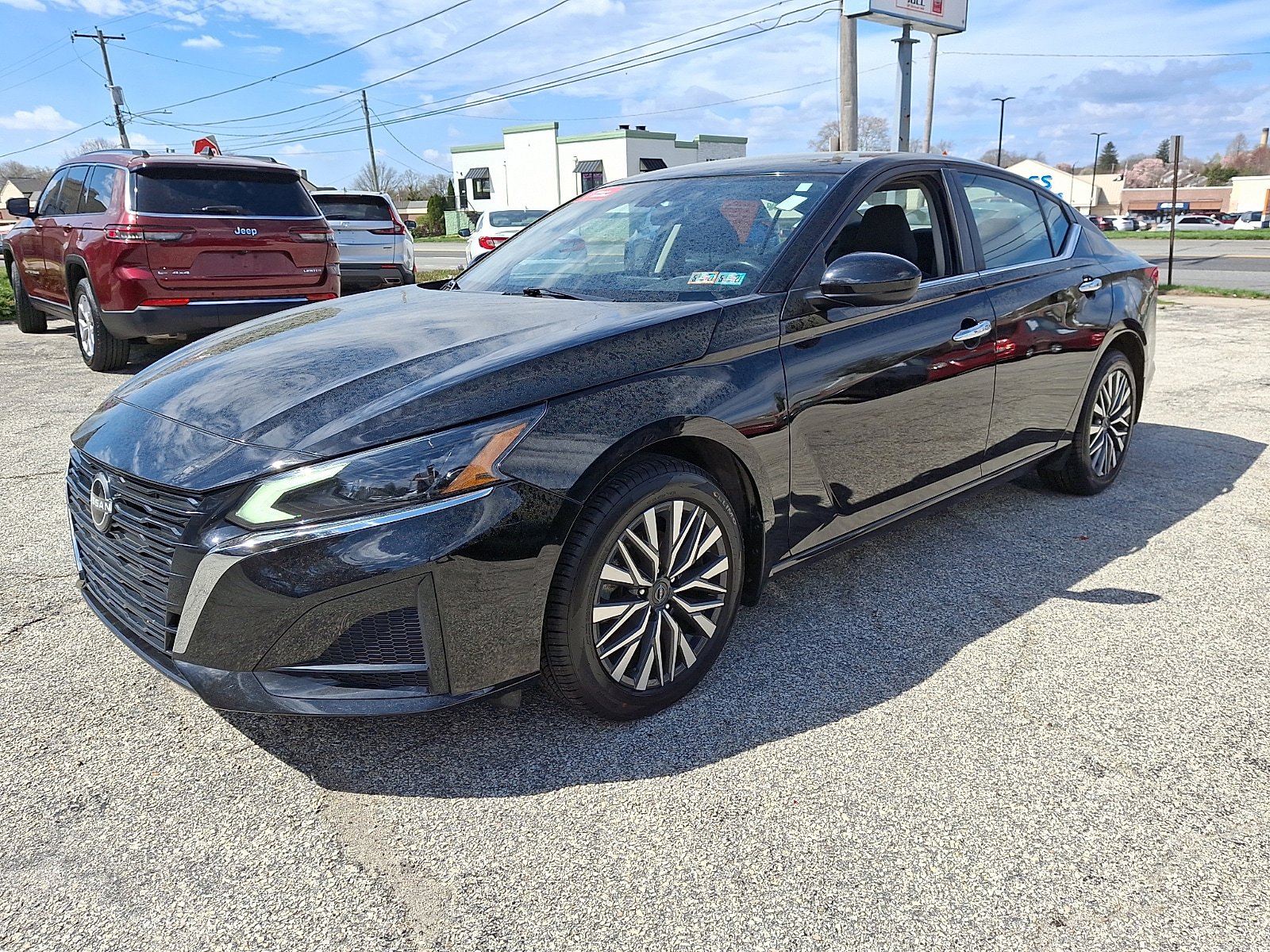 Certified 2023 Nissan Altima 2.5 SV AWD/4WD image 3