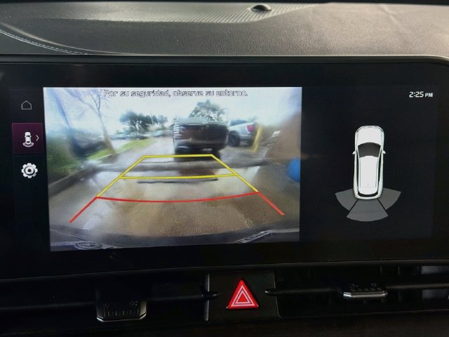 Used 2025 Kia Sportage EX FWD image 14