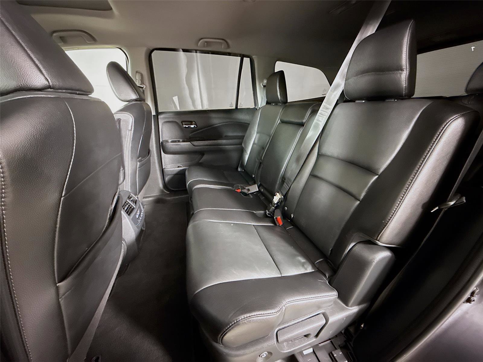 Used 2020 Honda Pilot EX-L image 24