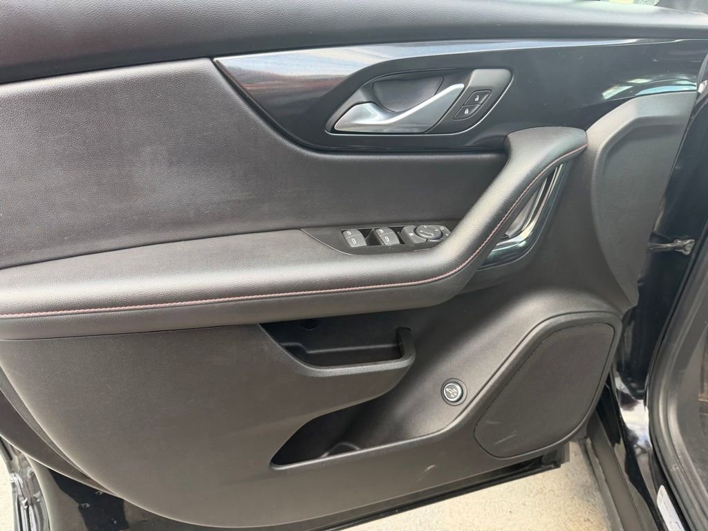 Used 2022 Chevrolet Blazer RS image 13