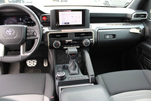 Used 2025 Toyota Tacoma TRD Sport image 22