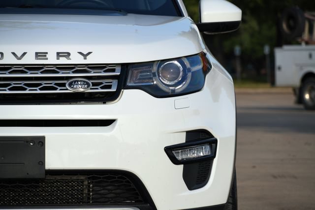 Used 2016 Land Rover Discovery Sport HSE AWD/4WD image 30
