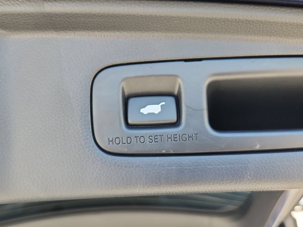 Certified 2026 Honda CR-V EX-L image 24