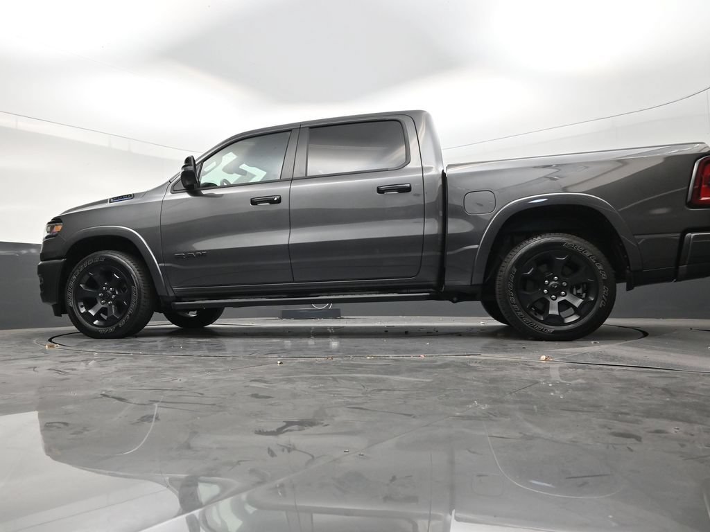 Used 2025 RAM 1500 Big Horn RWD image 18