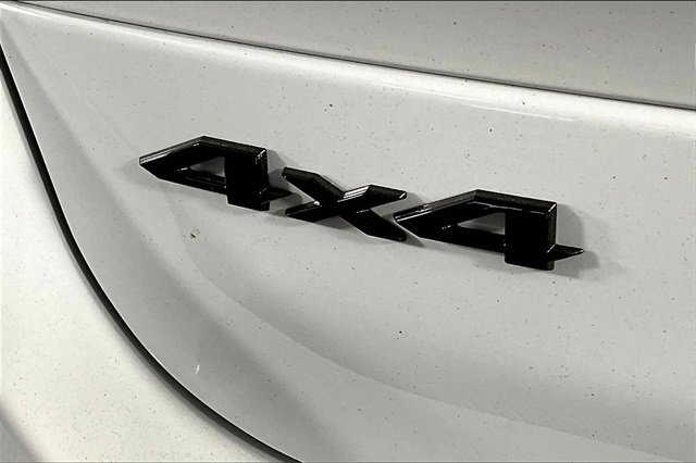 New 2025 Jeep Grand Cherokee L Altitude image 9